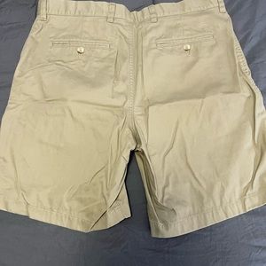 Souther tide kahki shorts size 36